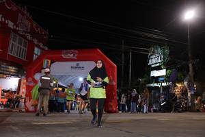 BIB: 
                            <button type="button" onclick="openModal(26228226)" class="btn btn-primary btn-sm float-right btn-popup" data-toggle="modal" data-target=".modal-high-quality">
                        <i class="fas fa-shopping-cart"></i> Add to Cart
                    </button>
                                            <button type="button" onclick="isThisMe(26228226, true)" class="btn btn-success btn-sm float-right btn-popup btn-isme hidden" data-toggle="tooltip" data-placement="bottom" title="นี่คือรูปของคุณใช่ไหม คลิกที่นี่เพื่อเอาเข้าอัลบั้ม">
                        <i class="fas fa-plus"></i> Add to album
                    </button>
                    <button type="button" onclick="isThisMe(26228226, false)" class="btn btn-warning btn-sm float-right btn-popup btn-isnotme hidden">
                        <i class="fas fa-ban"></i> Remove from album
                    </button>